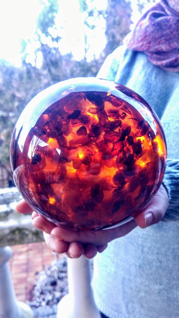 Chihlimbar Sferă mare de chihlimbăr baltic. - Înălțime: 14 cm - Lățime: 14 cm- 1.8 kg #1.0