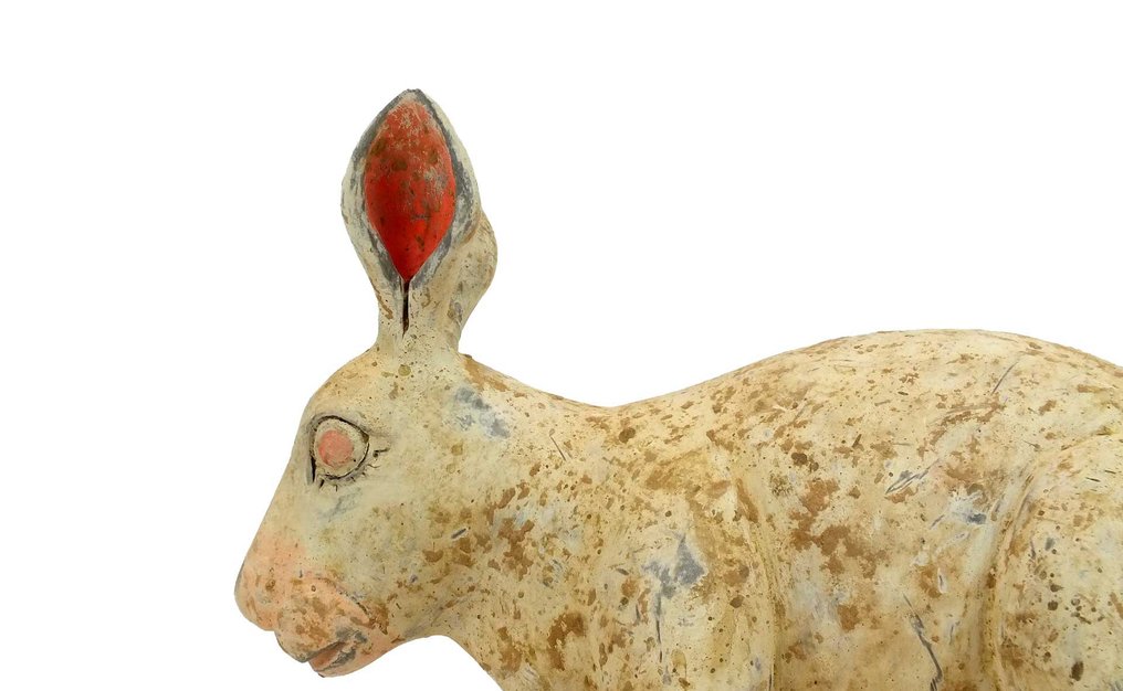 Oldtidens Kina Terrakotta, Et malt keramikk Modell av en liggende kanin - 20 cm #2.1