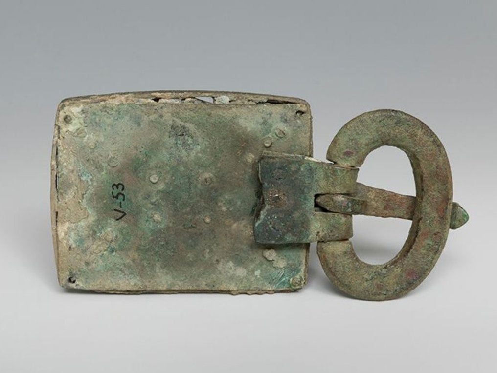 Visigotisch Brons en glas Belt buckle #2.2