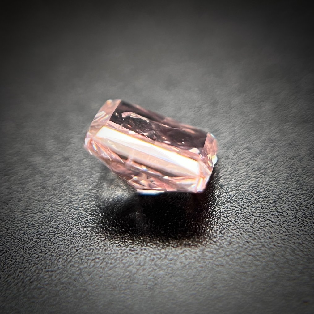 1 pcs 鑽石 - 0.24 ct - 枕形 - fancy brownish pink - SI2 #3.1