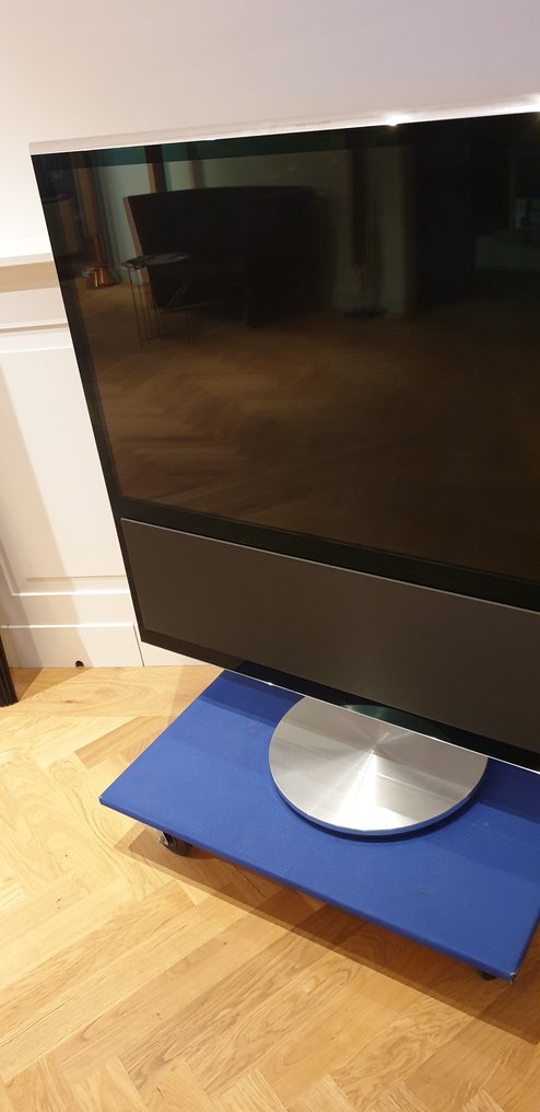 Bang & Olufsen - Flat screen TV #1.2