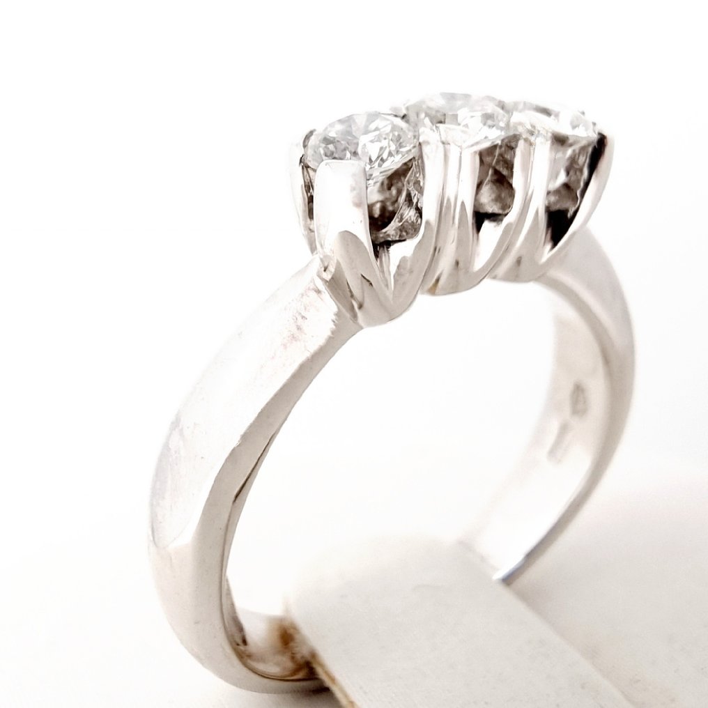 Ring Vittguld Diamant #1.1