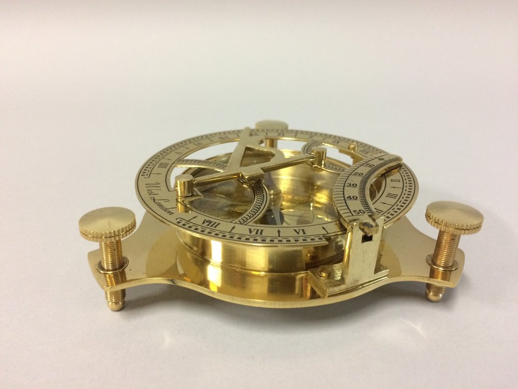 春分日晷 - 黄铜 #1.0