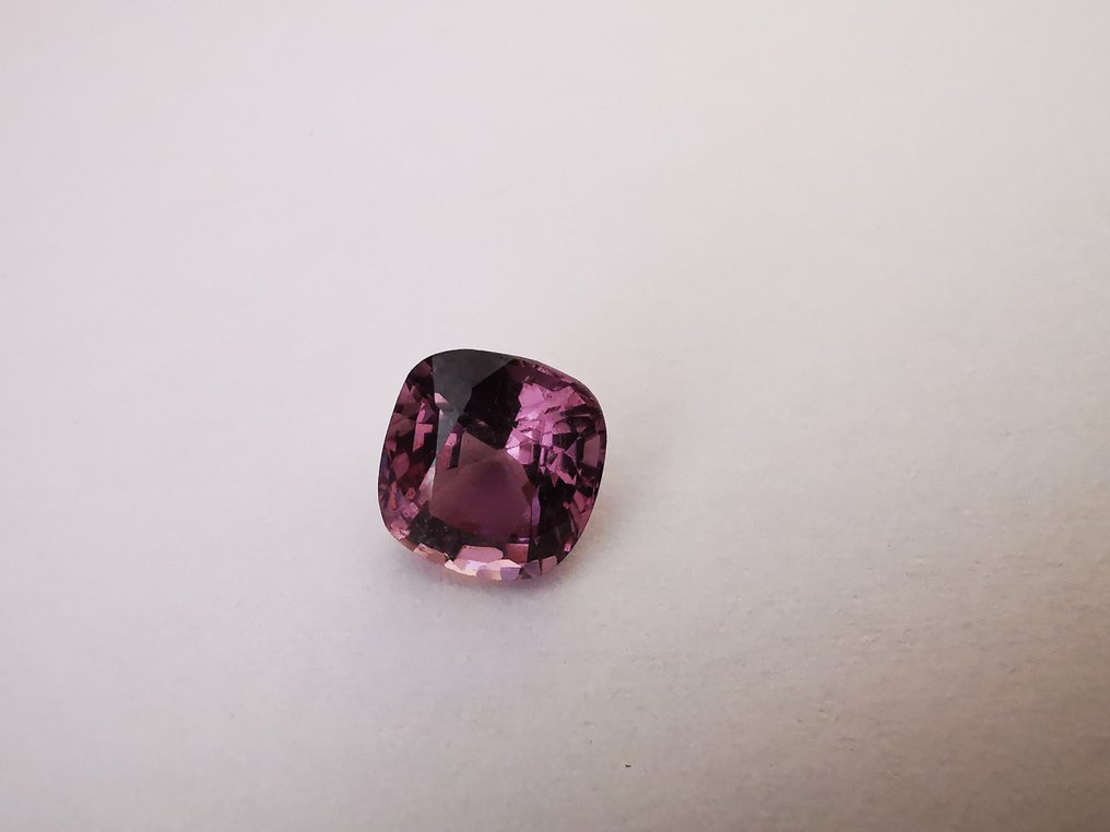紫色 尖晶石 - 2.05 ct #2.1