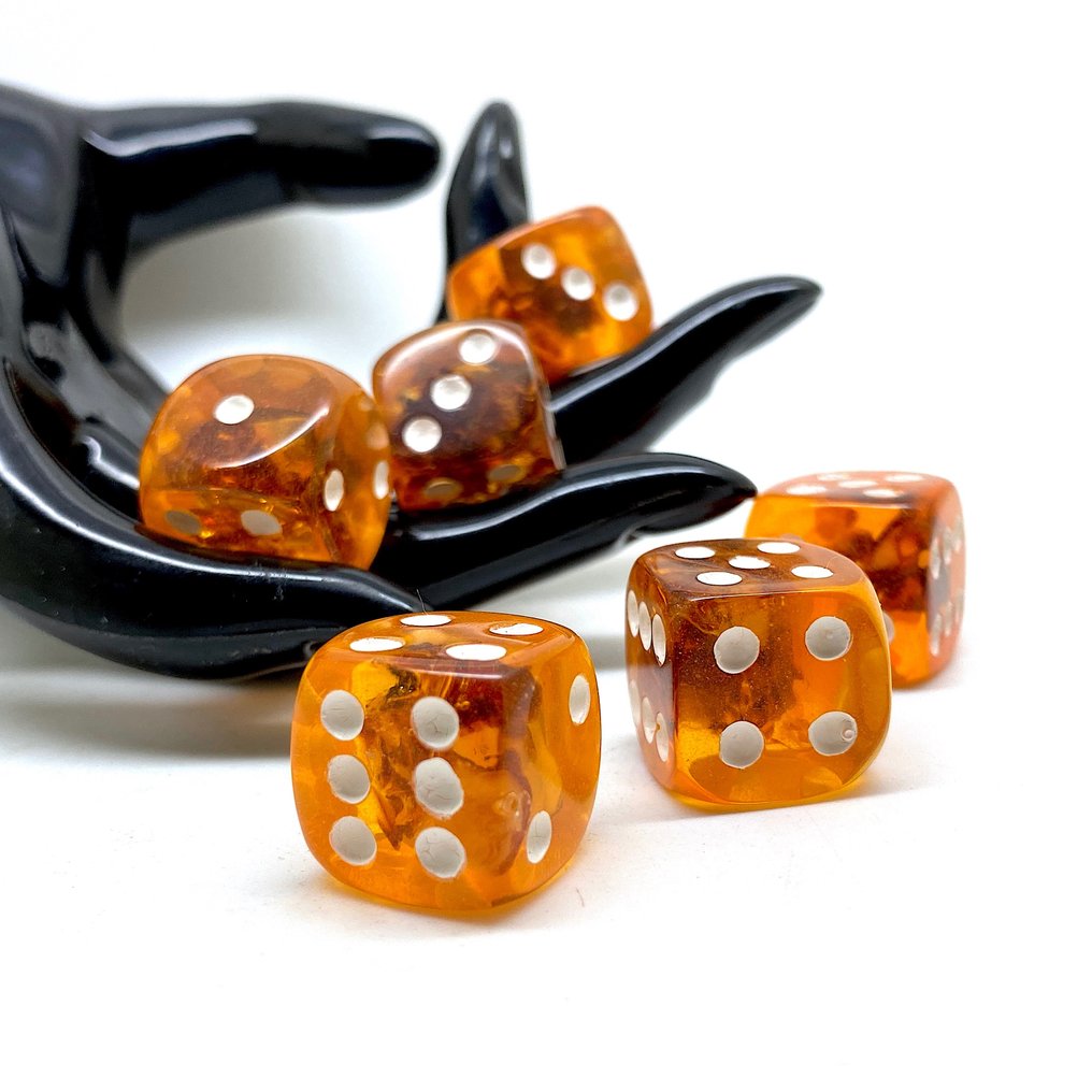 Dice with Baltic amber stones - Amber - succinite (No Reserve Price) #1.0