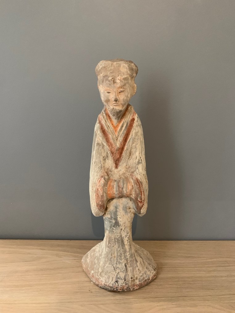 Gamle kinesiske, Han-dynastiets terracotta-skulptur af en hofdame - 42 cm #1.1