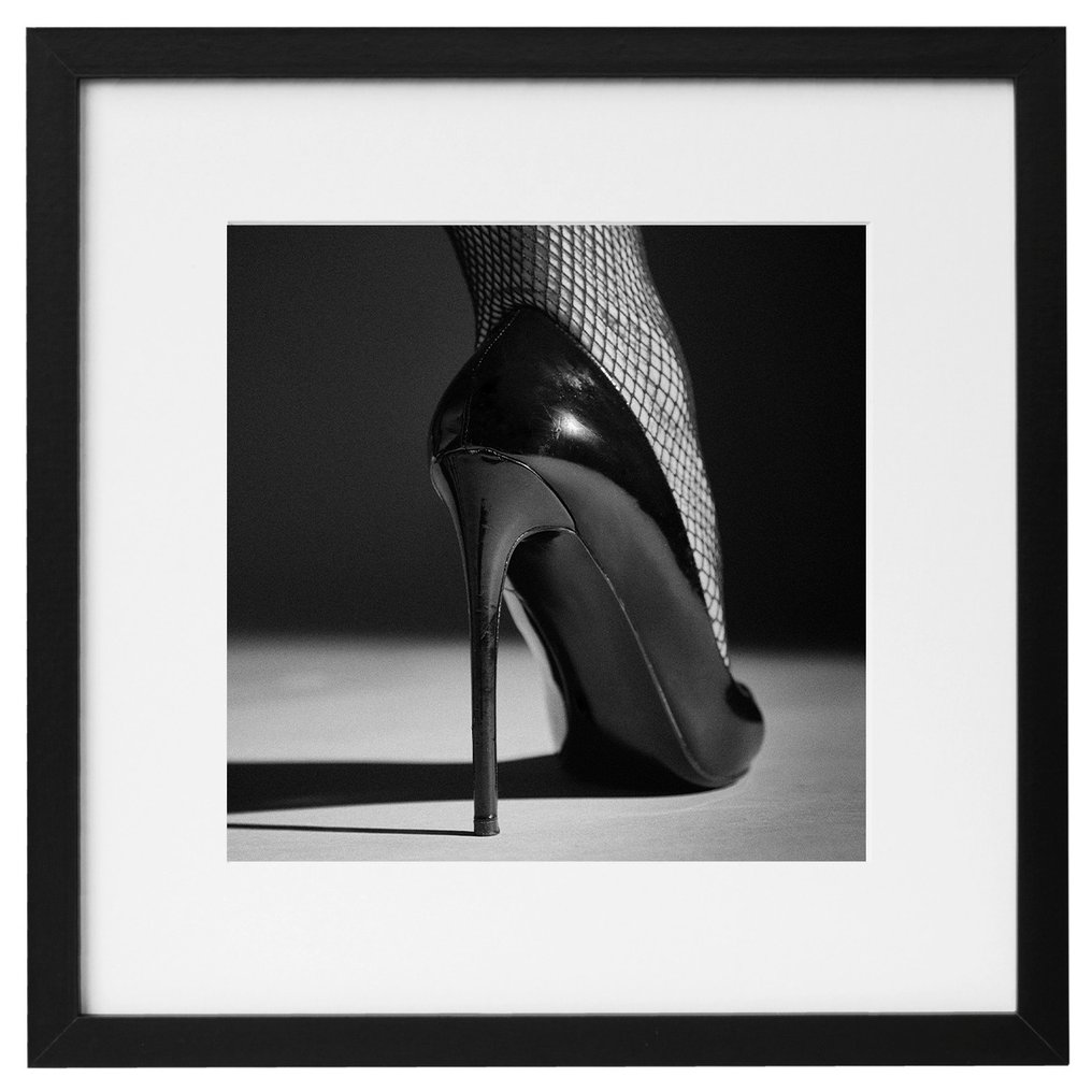 Dominik Valvo - Belle de Nuit #6 (Framed) #1.0