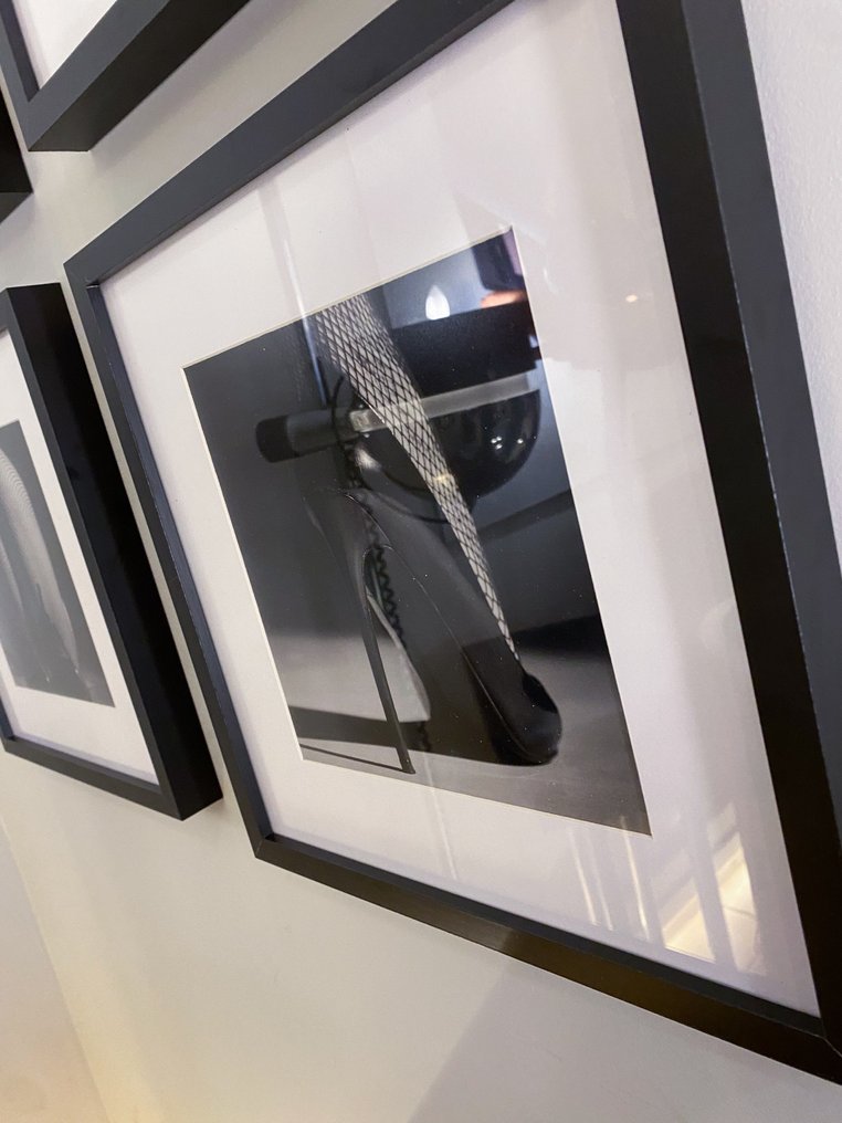 Dominik Valvo - Belle de Nuit #6 (Framed) #4.3