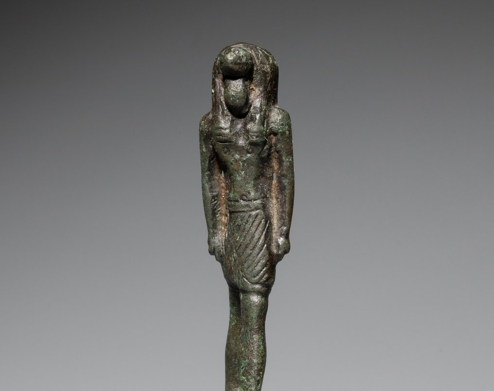 Altägyptisch Bronze Amulett der Göttin Nehebkau. Spätzeit, 664 – 332 v. Chr. 5,5 cm hoch. #1.1