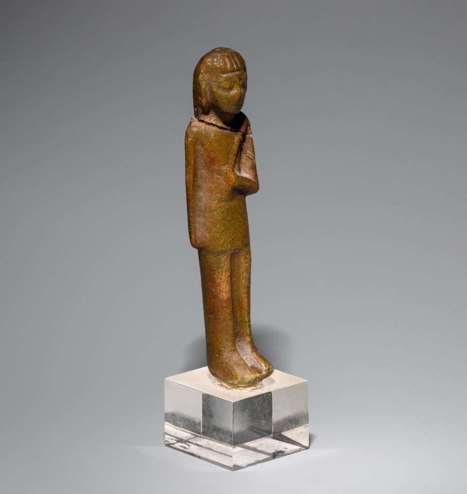 Ancient Egyptian Faience Shabti foreman or server figure. Late Period, 664 – 323 BC. 6.4 cm H. #1.2