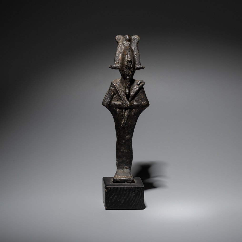 Antigo Egito, Pré-dinástico Bronze Osíris Deus. Período Tardio, 664 - 323 AC. 11,5 cm H. #1.2