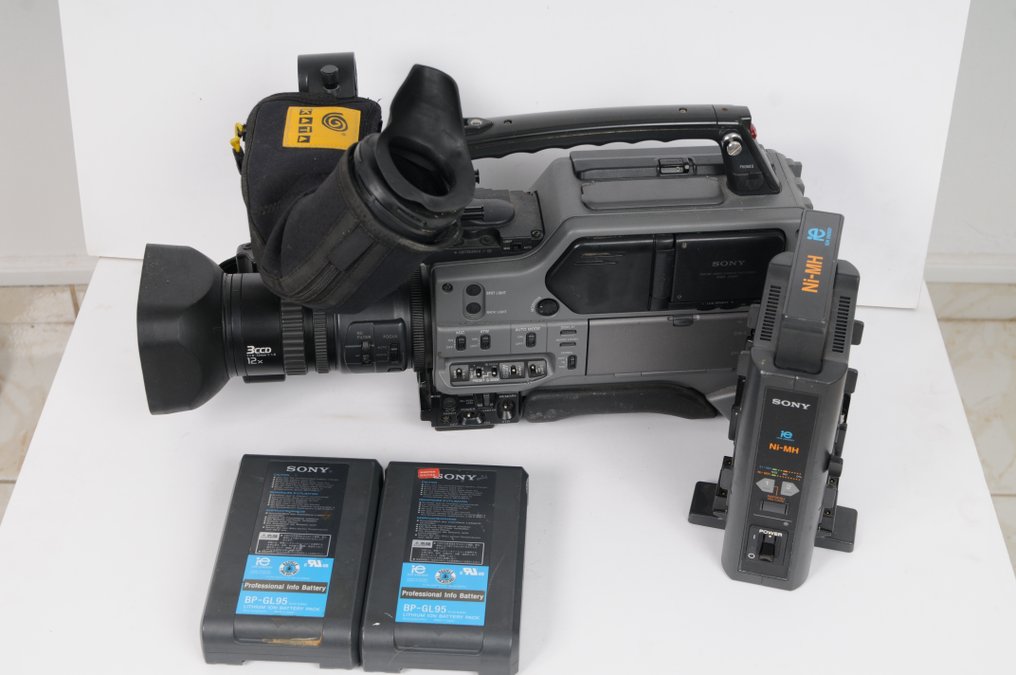 Sony DSR-250 DVCAM/miniDV - Videokamera #1.1