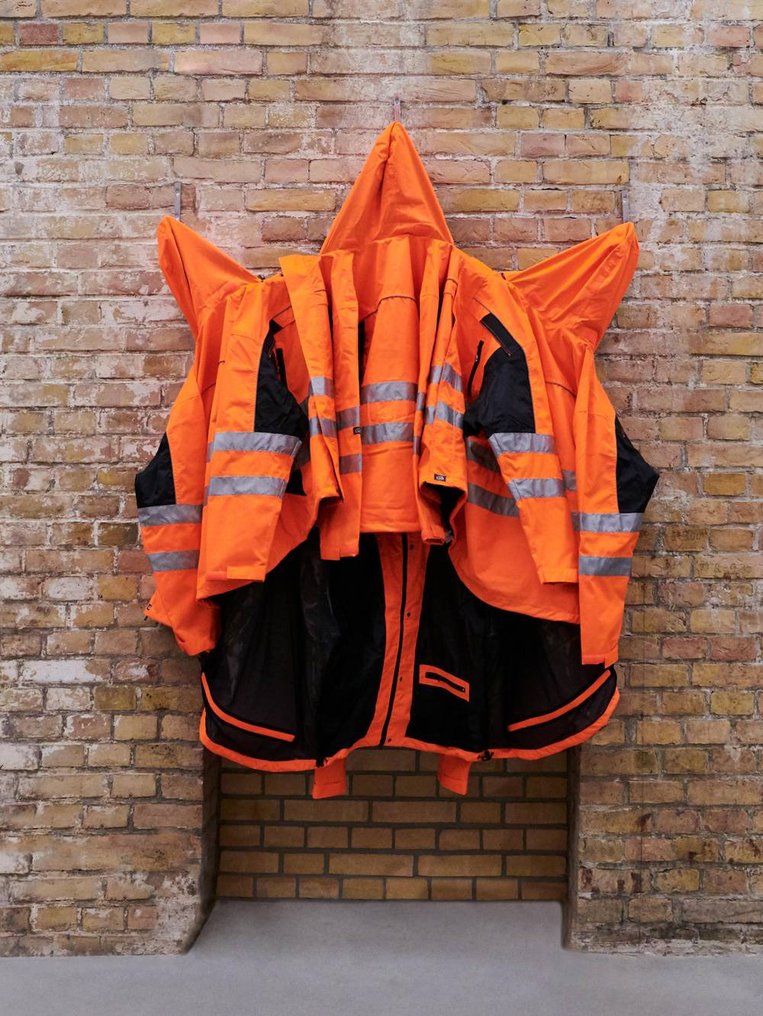 Ai Weiwei (1957) - Sculpture, Safety Jackets Zipped the Other Way, 2020 (Wall version 1) - 185 cm - Nylon - 2020 #1.0