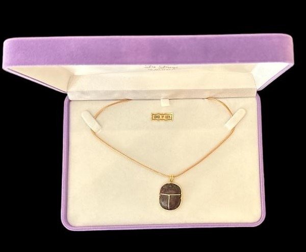 Égypte ancienne Pierre Amulette scarabée sertie dans un pendentif moderne en or 1ère LOI. - 2.2 cm #2.2