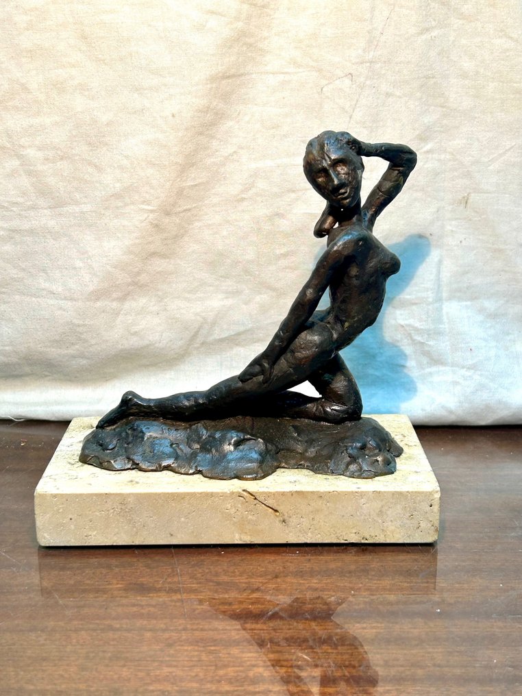 Fonderia Chiurazzi - 雕塑, Donna in posa - 17 cm - 黄铜色 #1.1