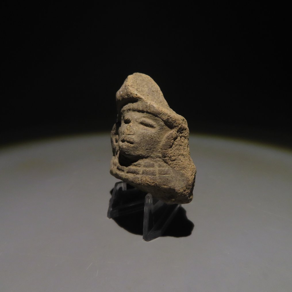 Maya Terracotta Testa. circa. 300-600 d.C. 5,5 cm. Licenza di importazione spagnola. #2.1