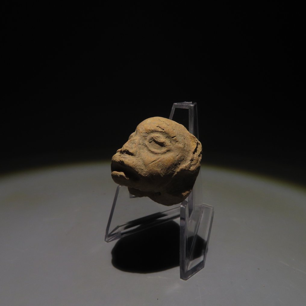 Maya- Terracotta Kopf. Ca. 300-600 n. Chr. 3,3 cm. Spanische Importlizenz. #1.2