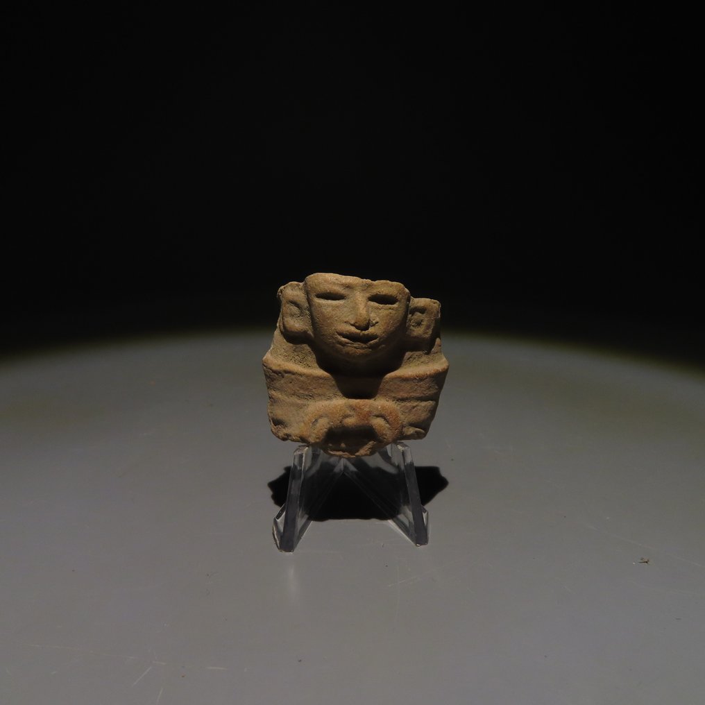 Teotihuacán, México Terracotta Deity Figure. 100-500 AD. 3.2 cm H. Spanish Import License. #1.2