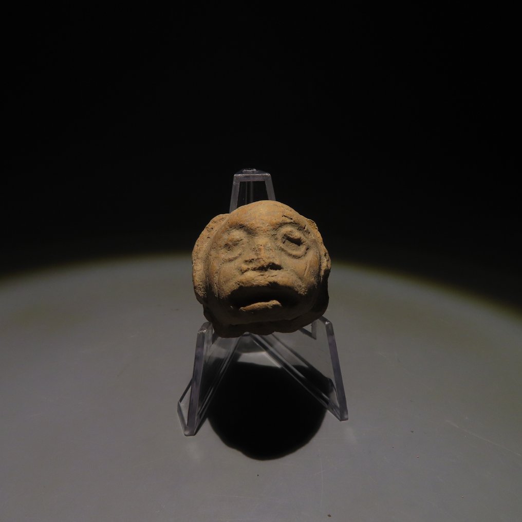 玛雅人 Terracotta 头部。约公元 300-600 年。3.3 厘米。西班牙进口许可证。 #1.1