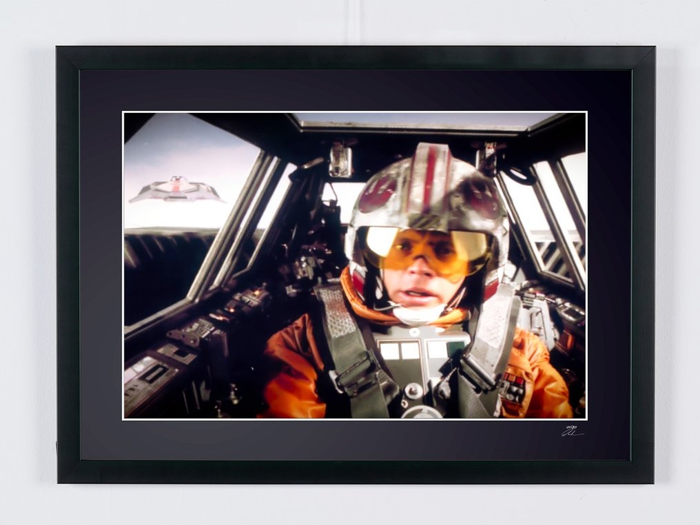 Star Wars - Mark Hamill (Luke Skywalker) - Fine Art Photography - Luxury Wooden Framed 70X50 cm - Limited Edition Nr 01 of 30 - Serial ID - Original Certificate (COA), Hologram - 100% New. Shipping Reduction from 3 items #3.2