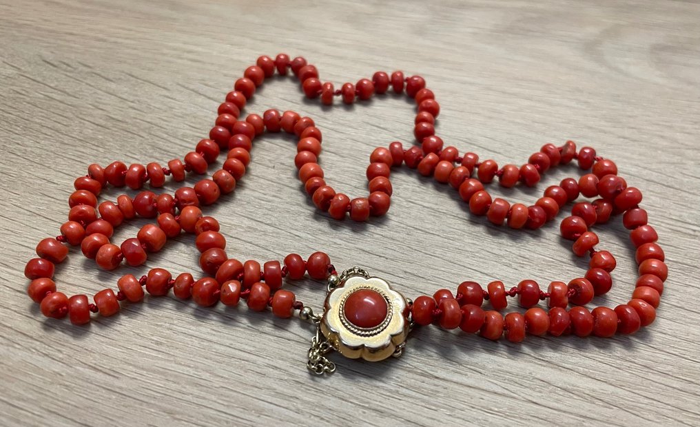 Natural Mediterranean (Corallium Rubrum) - 14 quilates Oro - Collar Coral rojo - Candado grande de oro de 14k con coral rojo. #1.1