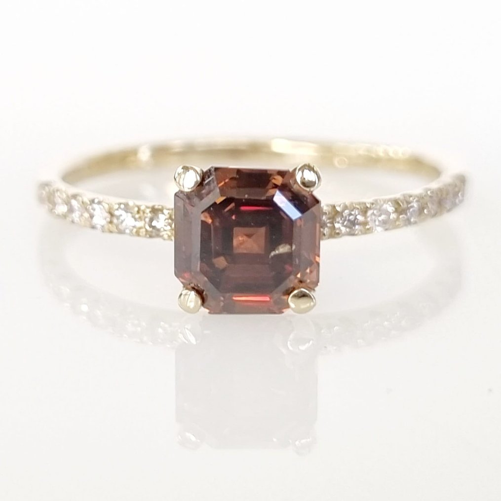 Engagement ring Diamond  #3.3