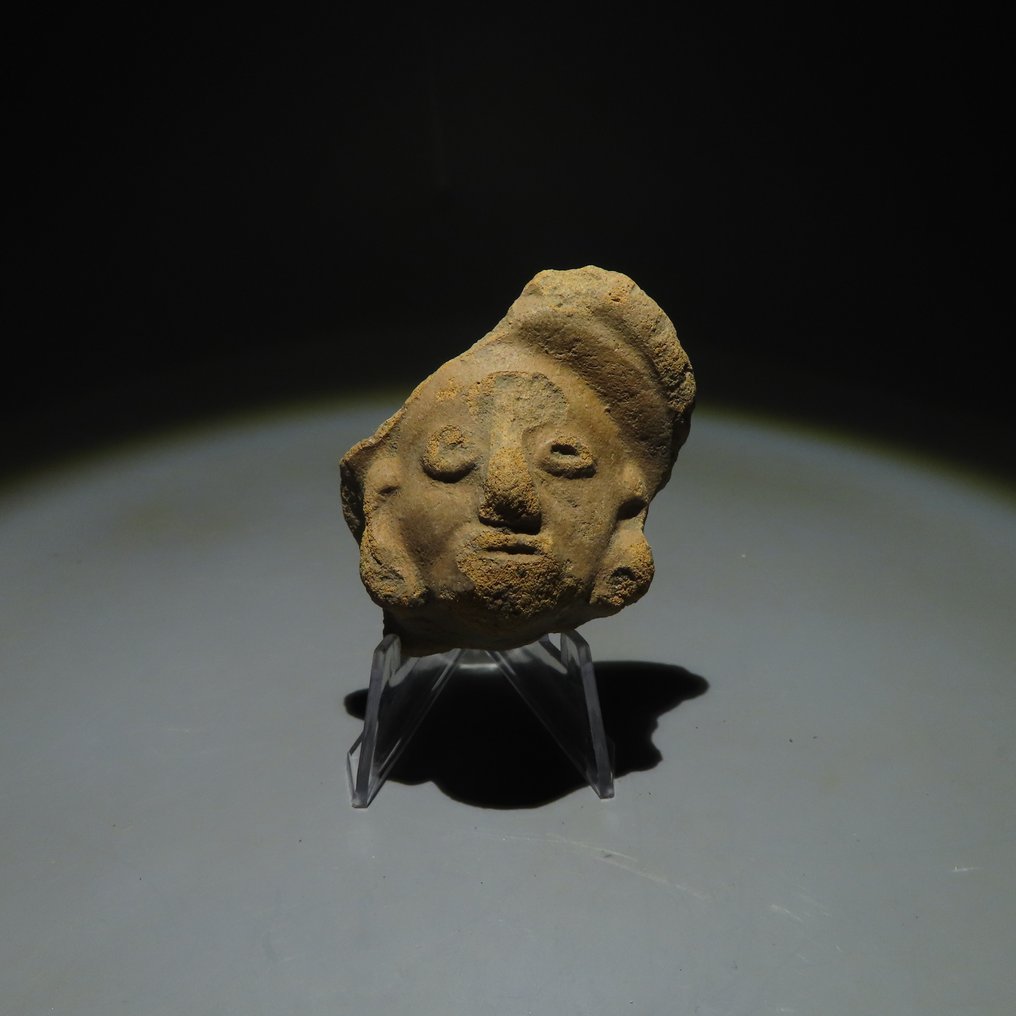 Maya- Terracotta Kopffigur. Ca. 300-600 n. Chr. 6,5 cm. Spanische Importlizenz. #1.1