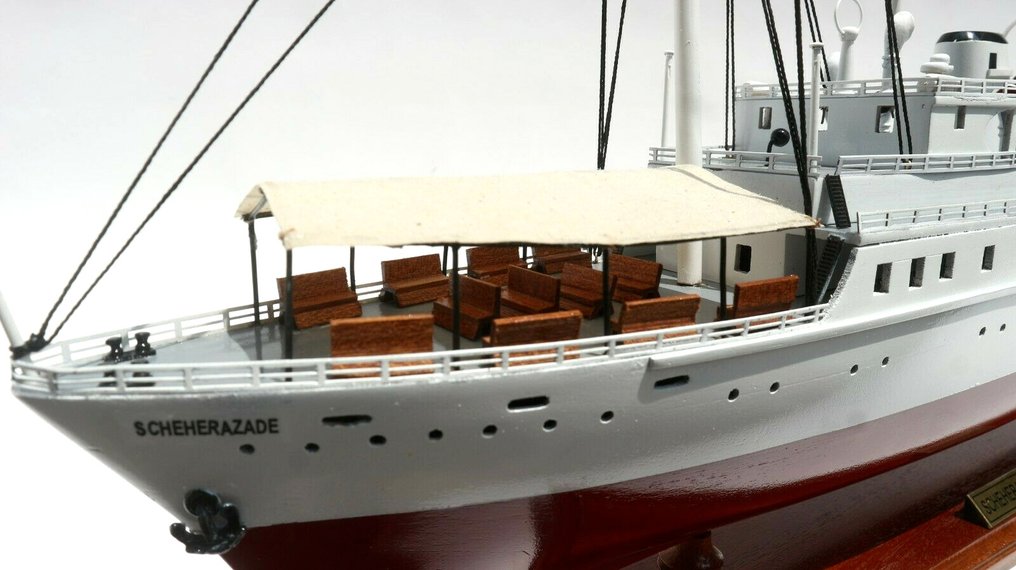 GIO 1:100 - Machetă navă #2.1