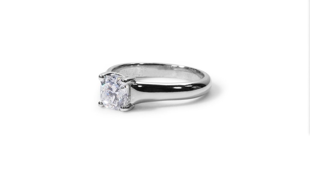 Ring Platina -  0.80ct. tw. Diamant  (Natuurlijk) #3.1