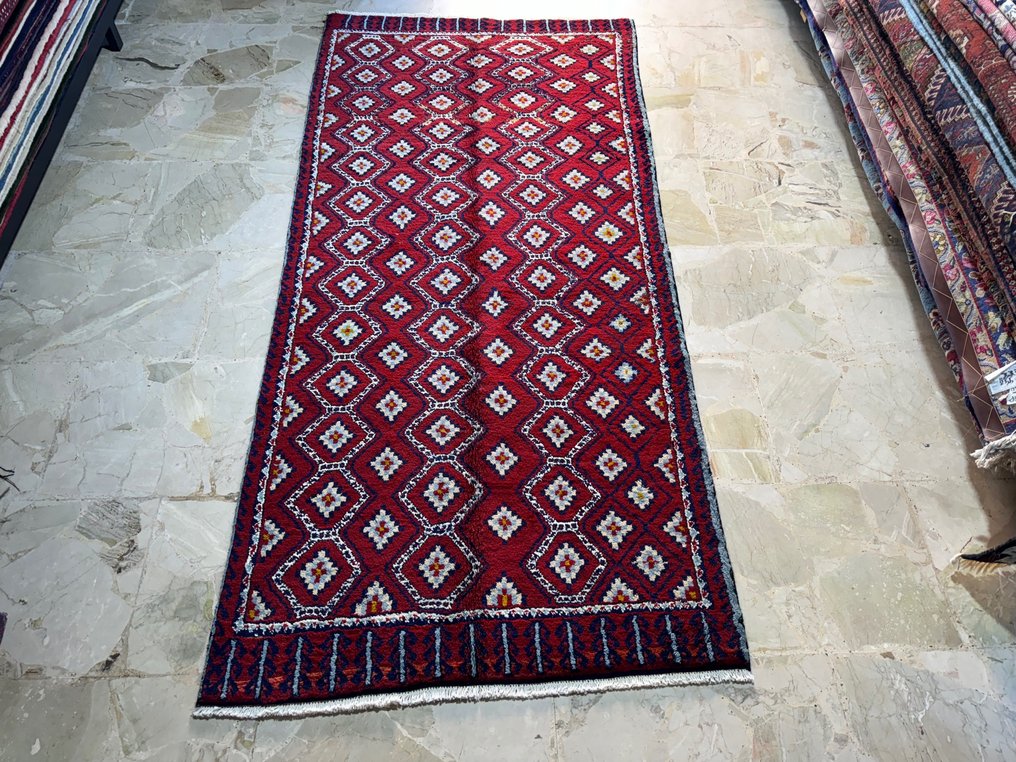 Ferdos - Carpete - 2.92 m - 1.35 m #2.2