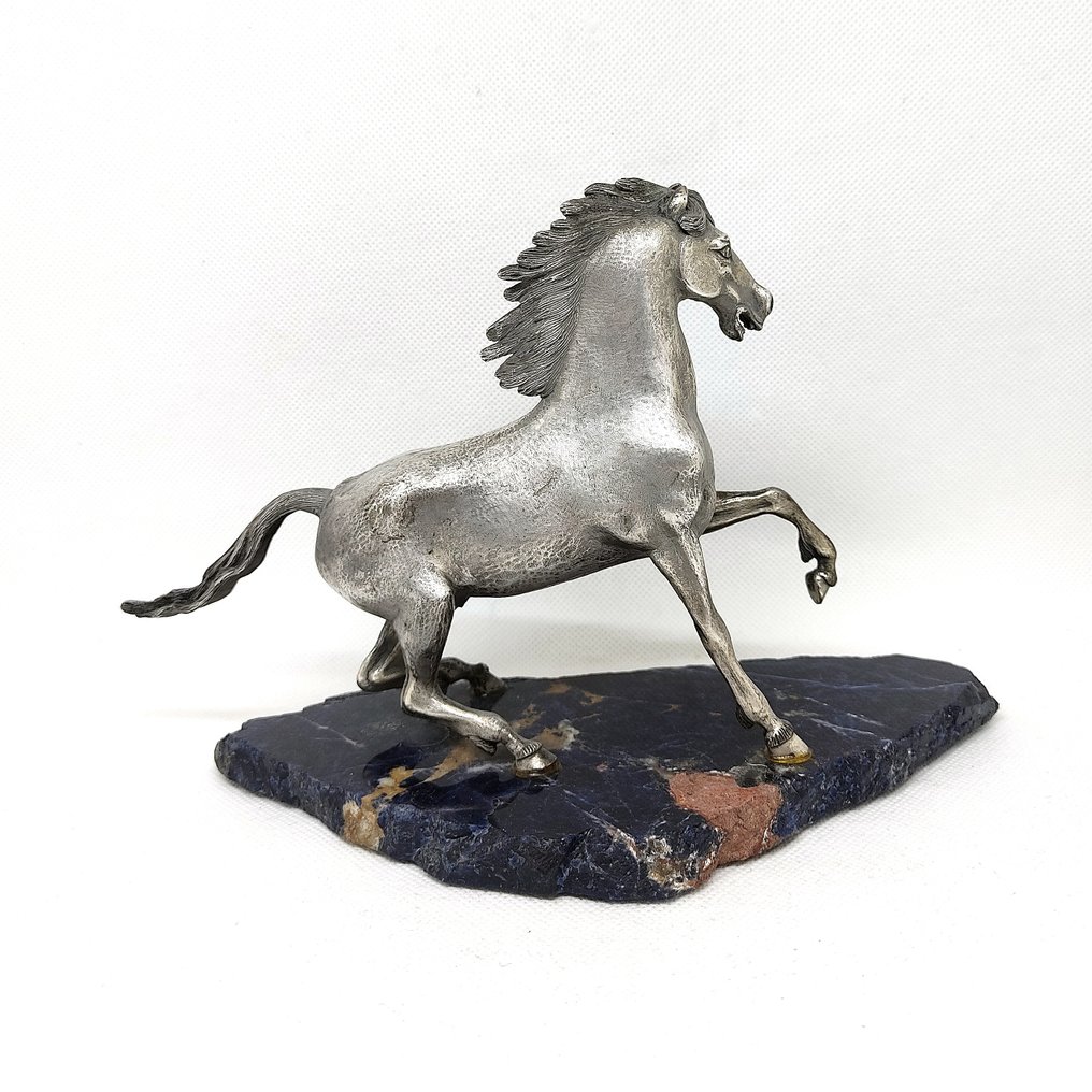 Skulptur, Cavallo - 14 cm - Sodalith #3.2