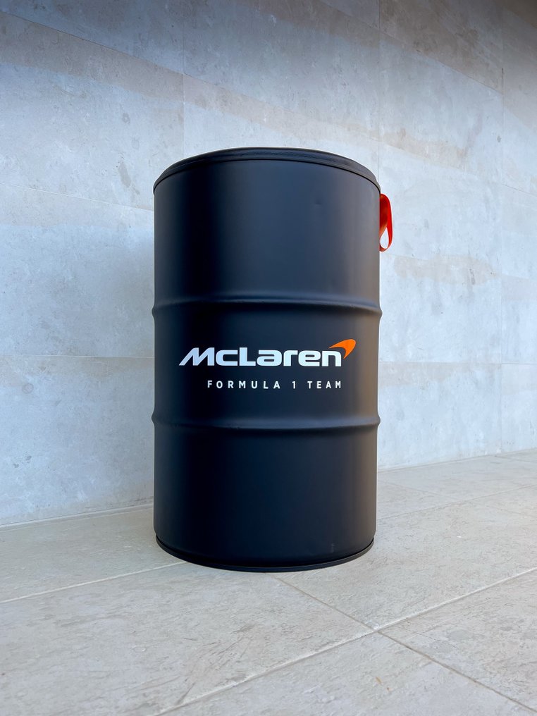 McLaren F1 GTR themed barrel chair - PK Werks #1.2