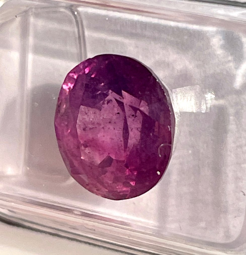 1 pcs Lila, Rózsaszín Zafír - 3.45 ct - Nemzetközi Gemmológiai Intézet (IGI) #4.3