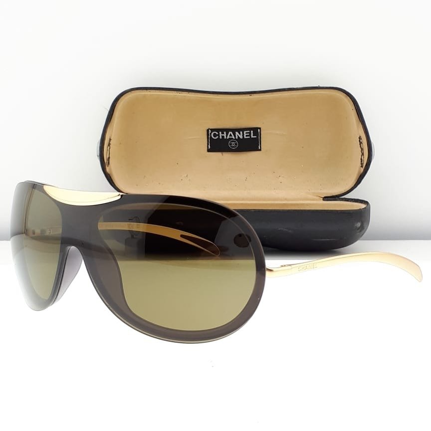 Chanel - Shield Brown & Gold Tone - Aurinkolasit #1.1