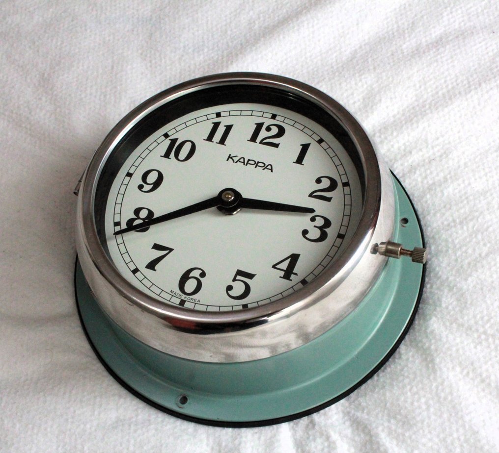 Wall clock Ship's clock Kappa Aluminium, Bakelite, Glass, Steel