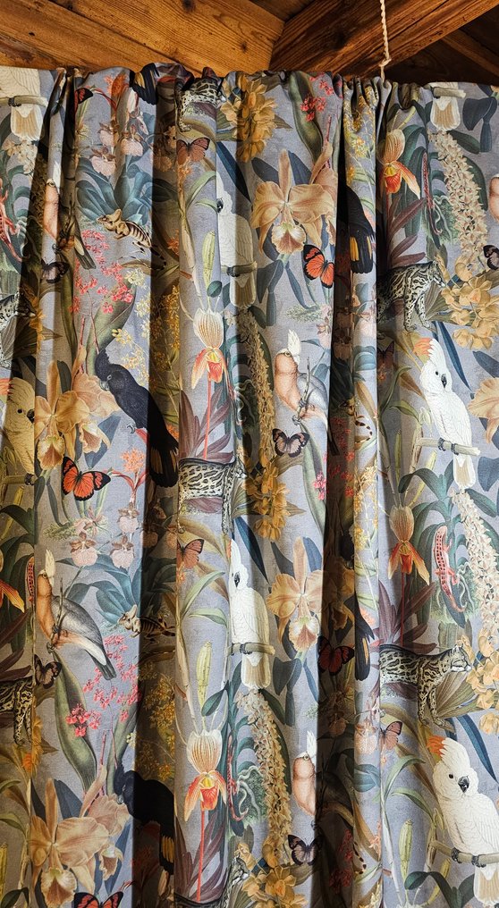 300x280cm! Luxurious upholstery fabric with Cacatua parrots and leopard print - 300x280cm - gray - - Textile - 300 cm - 280 cm #3.2