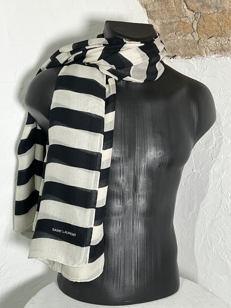 Saint Laurent - 140/195cm sans étiquette /MODAL & CACHEMIRE - Sciarpa #1.0