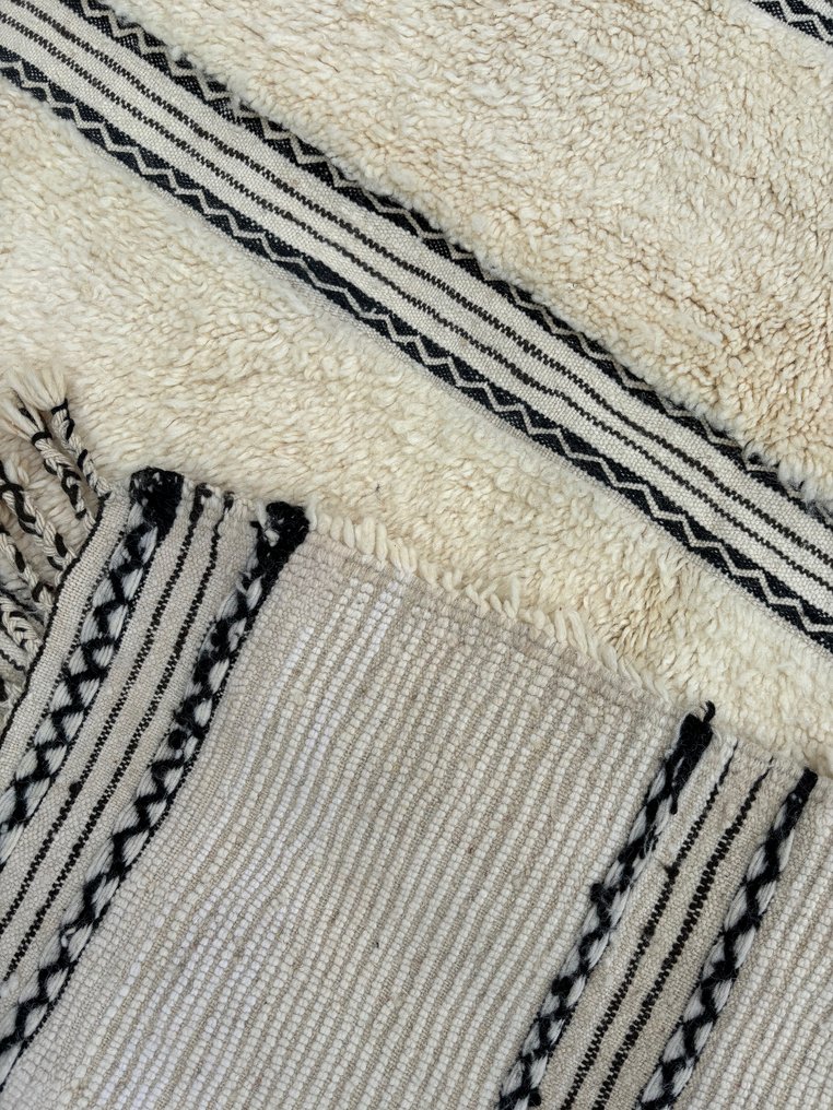 Moderner weißer marokkanischer Wollteppich – authentischer handgewebter Beni Ouarain-Teppich - Teppich - 280 cm - 160 cm #2.2