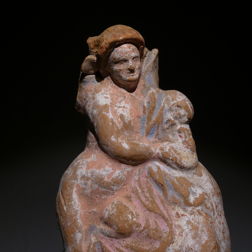 Oud-Grieks Terracotta Eros op een zwaan. 13,5 cm H. Zeer mooi. #2.1
