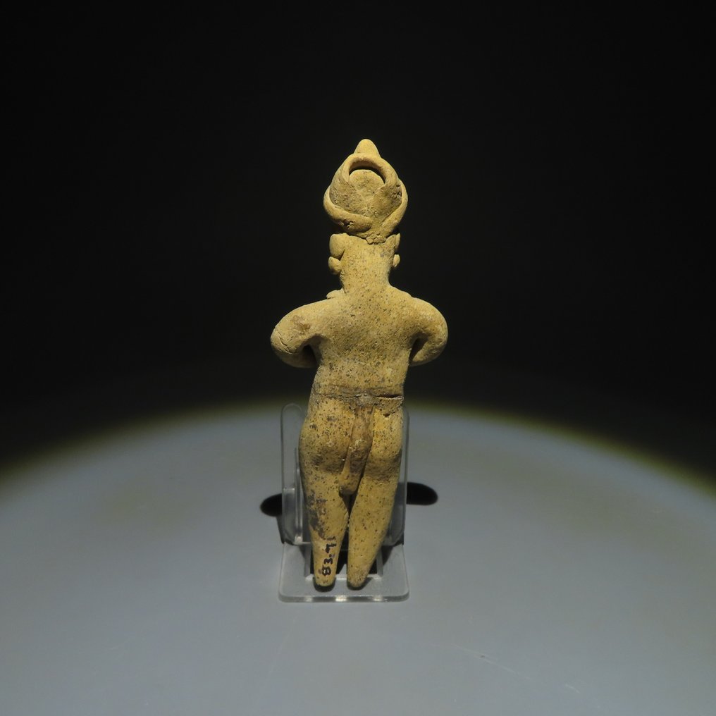 Colima, Messico occidentale Terracotta Colima, Messico occidentale, figura. 200 a.C. - 500 d.C. 14 cm di altezza. Licenza di importazione #3.2