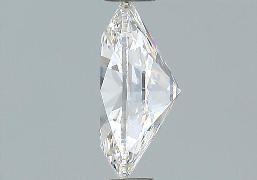 1 pcs Diamond  (Natural)  - 0.70 ct - Oval - I - VS2 - Gemological Institute of America (GIA) #2.1