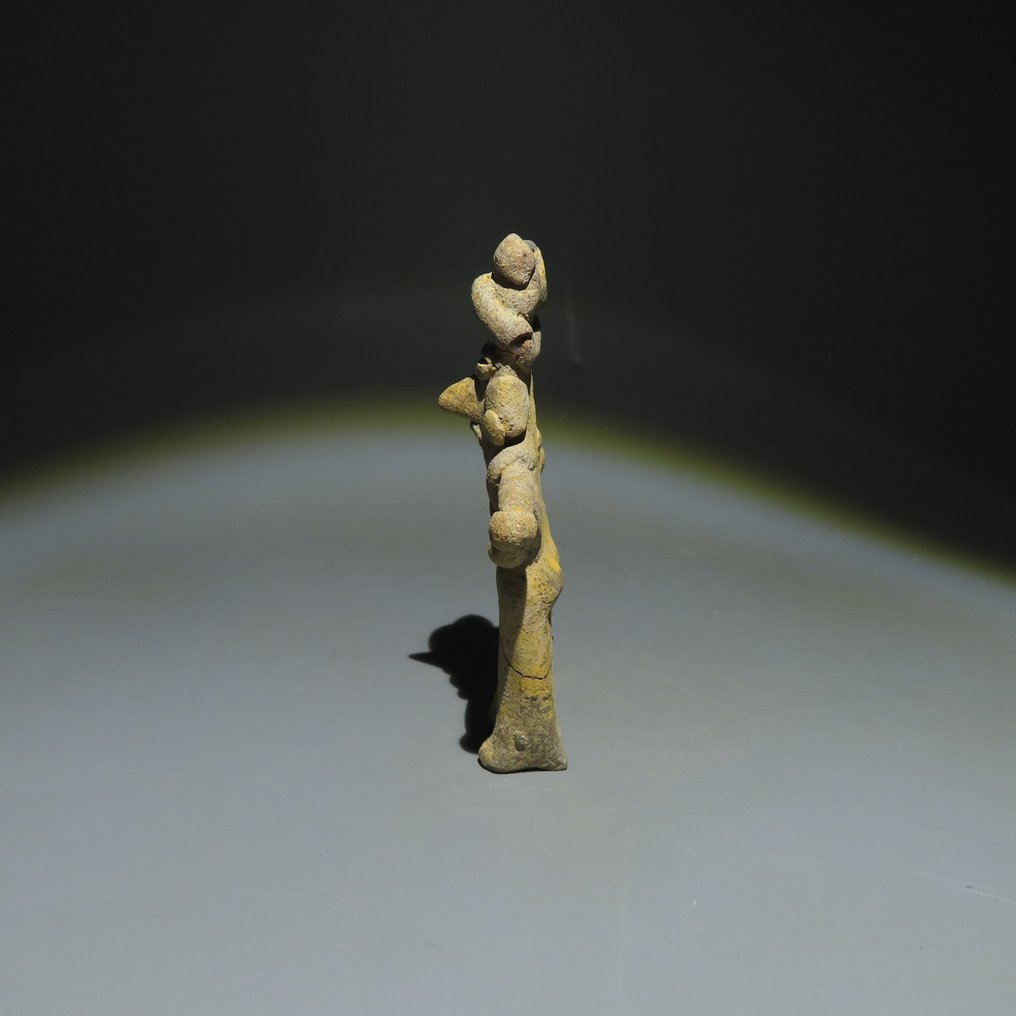 Colima, Westmexiko Terracotta Abbildung. 200 v. Chr. – 500 n. Chr. 10,5 cm H. #2.1