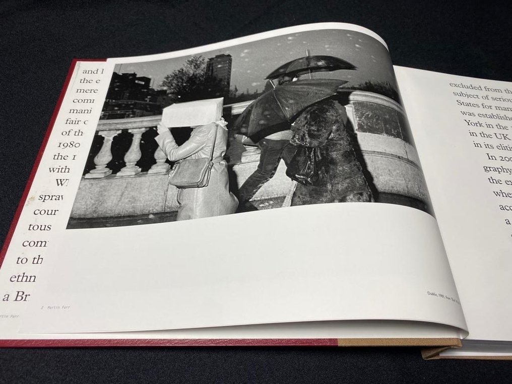 SIGNED; Martin Parr - Monograph (FIRST ITALIAN PRINTING, MINT CONDITION, SHRINK-WRAPPED) - 2002 #1.0