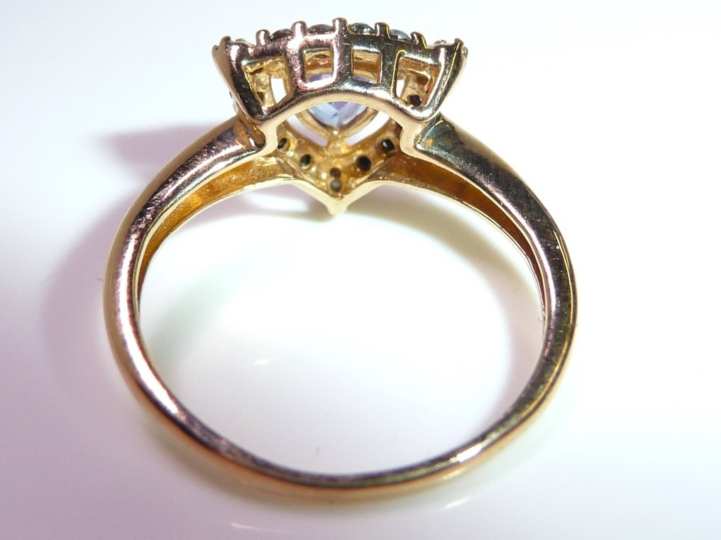 14 kt Gold - Ring Tansanit - 0.10 ct. weiße und 0.24 ct. schwarze Diamanten - size 51/16.2 mm änderbar #3.2