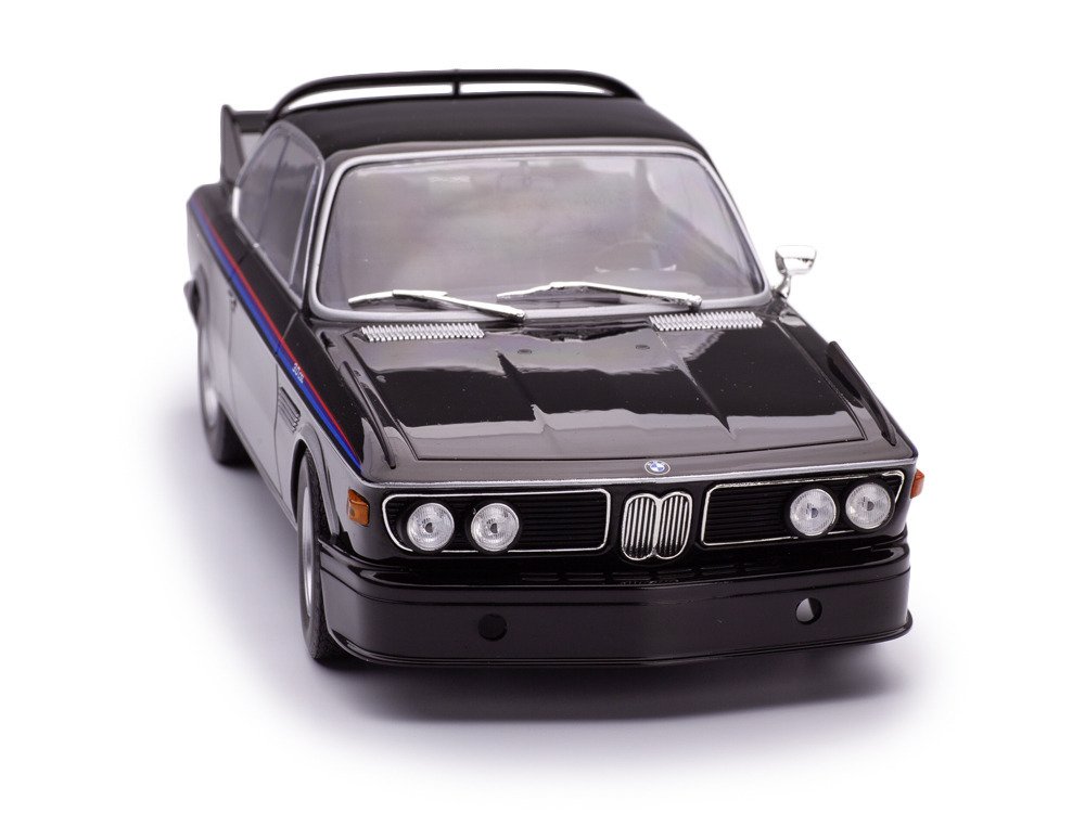 Minichamps 1:18 - Modell sportsbil - BMW 3.0 CSL 1973 - Begrenset utgave på 444 stk. #3.2