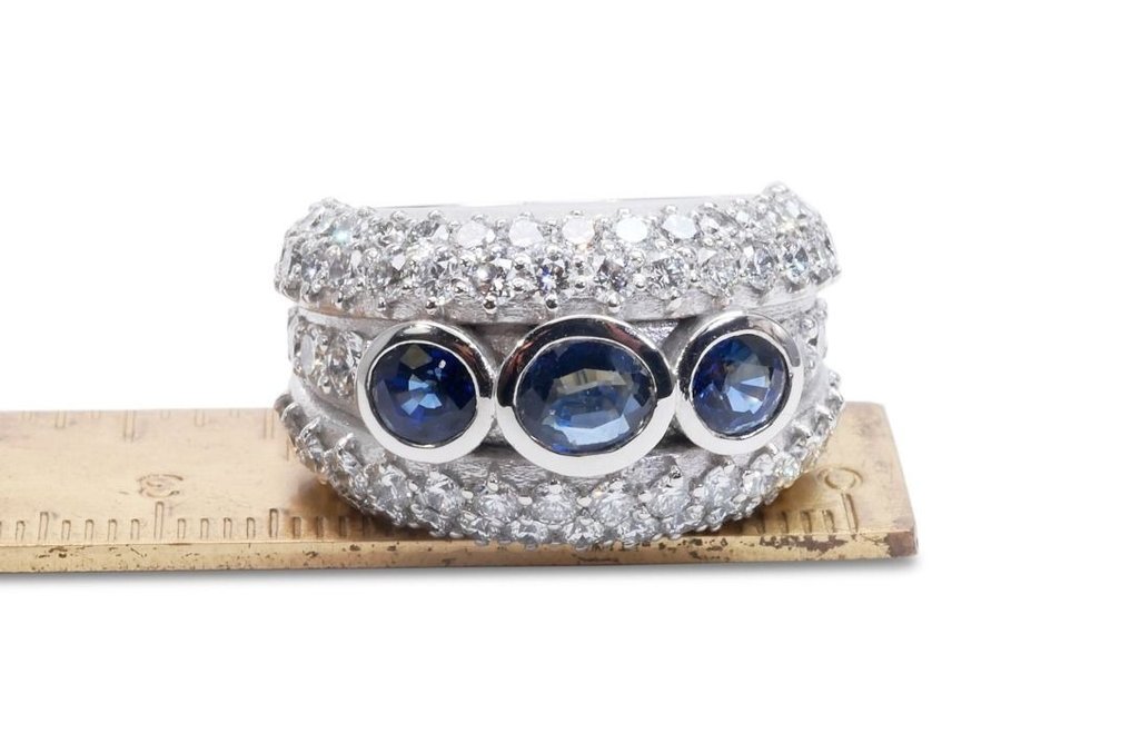 18 kt. White gold - Ring - 1.70 ct Sapphire - Diamonds #3.2