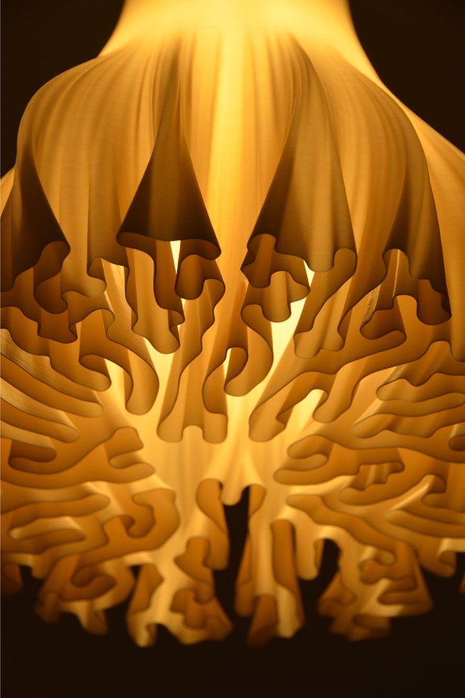 Michael Jasinski - Riippuva lamppu - H1 Sand - Biopolymeer #3.2