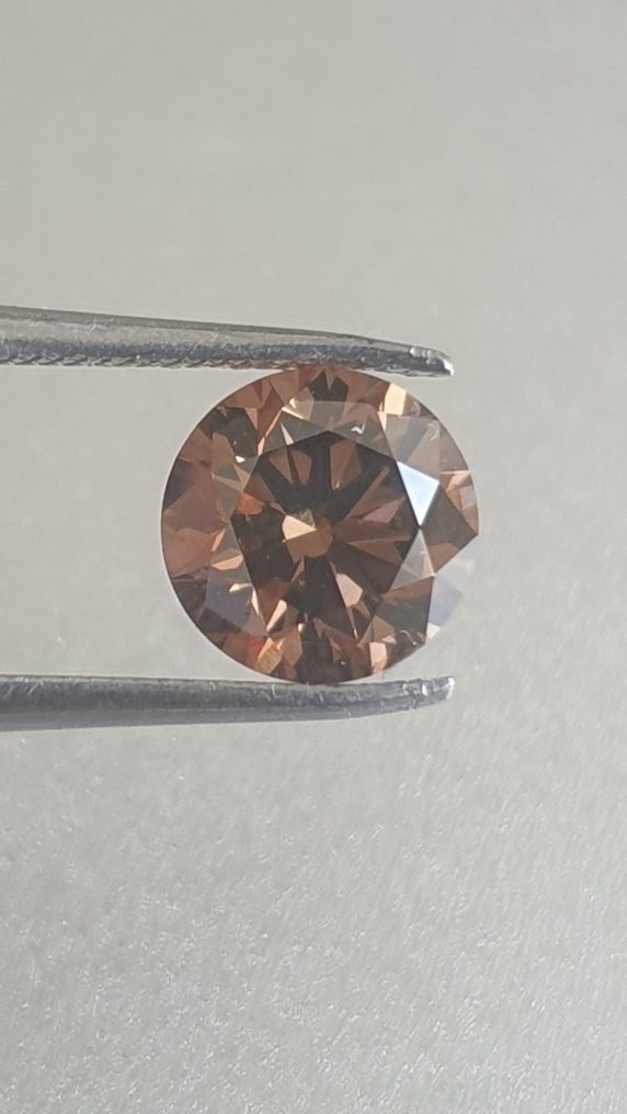 1 pcs Timantti  (Luonnonvärinen)  - 0.94 ct - Pyöreä - Fancy dark Ruskea - VS2 - Amerikan gemologinen instituutti (GIA) #1.0