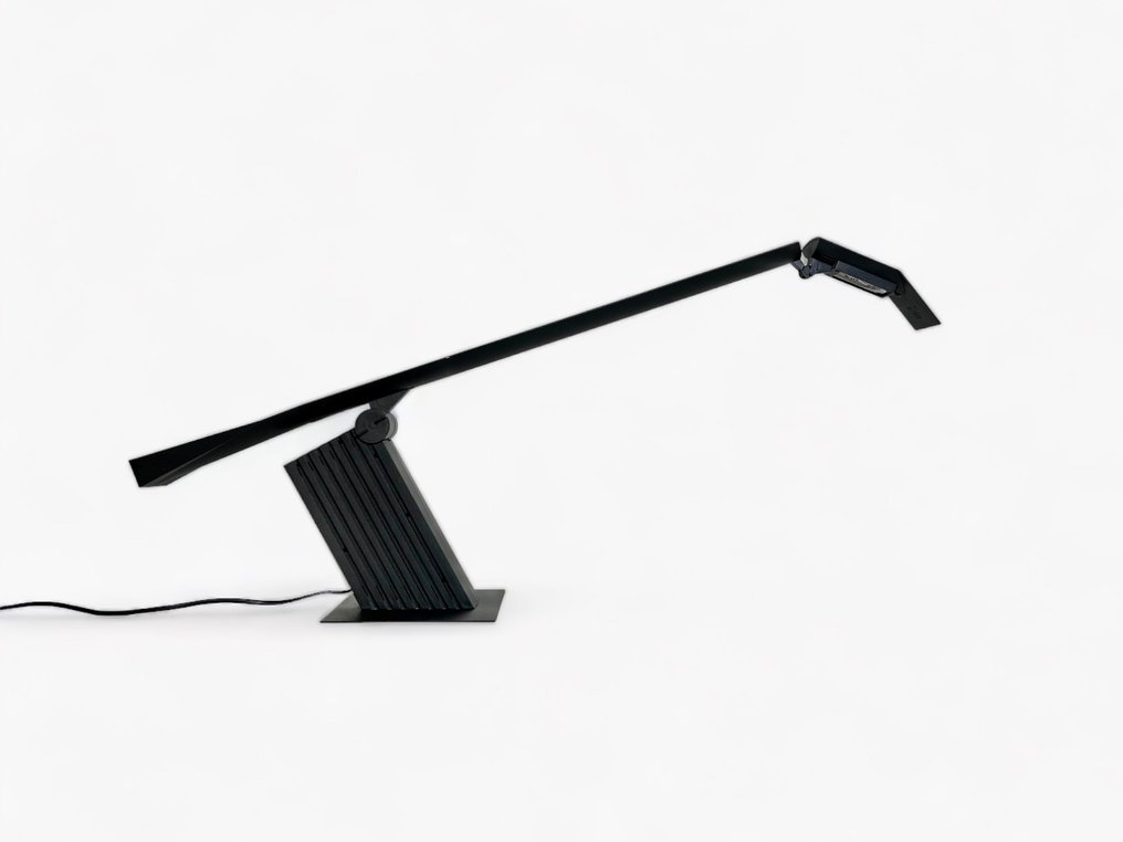 Bilumen - Hans Von Klier - Επιτραπέζιο φωτιστικό - Condor - Μέταλλο και πλαστικό #3.2