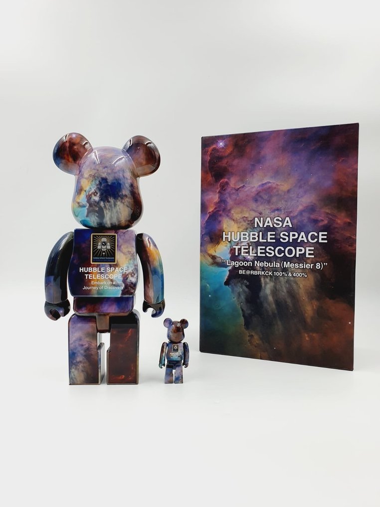 Nasa x Medicom Toy - Be@rbrick Huble SpaceTelescope Lagoon Nebula 400% &100% Bearbrick 2023 #1.2